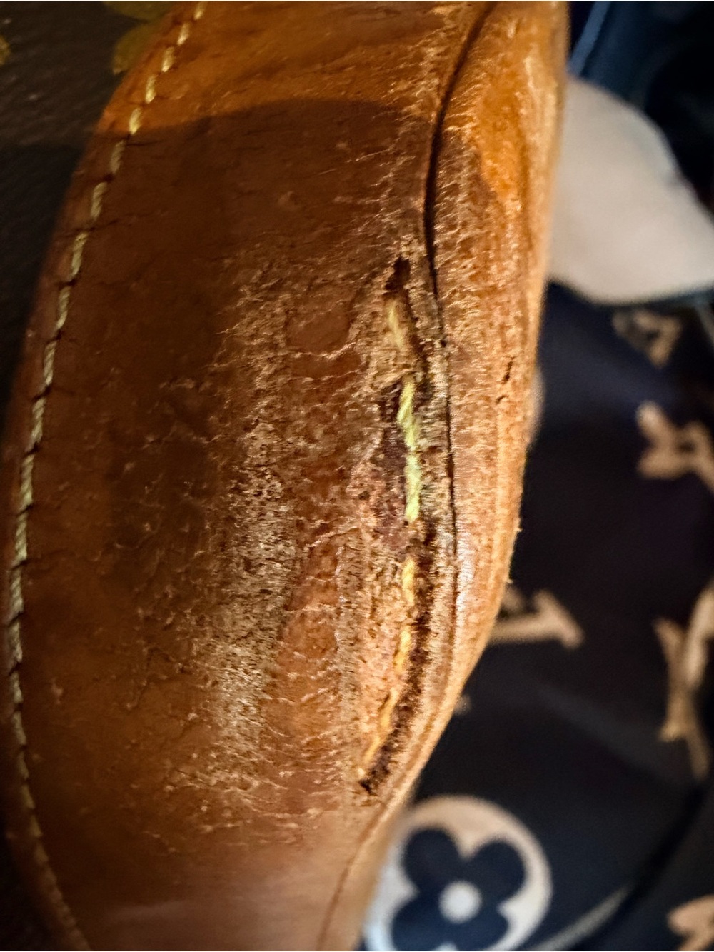 Authentic Louis Vuitton Alma with Authentication. - Picture 9 of 17
